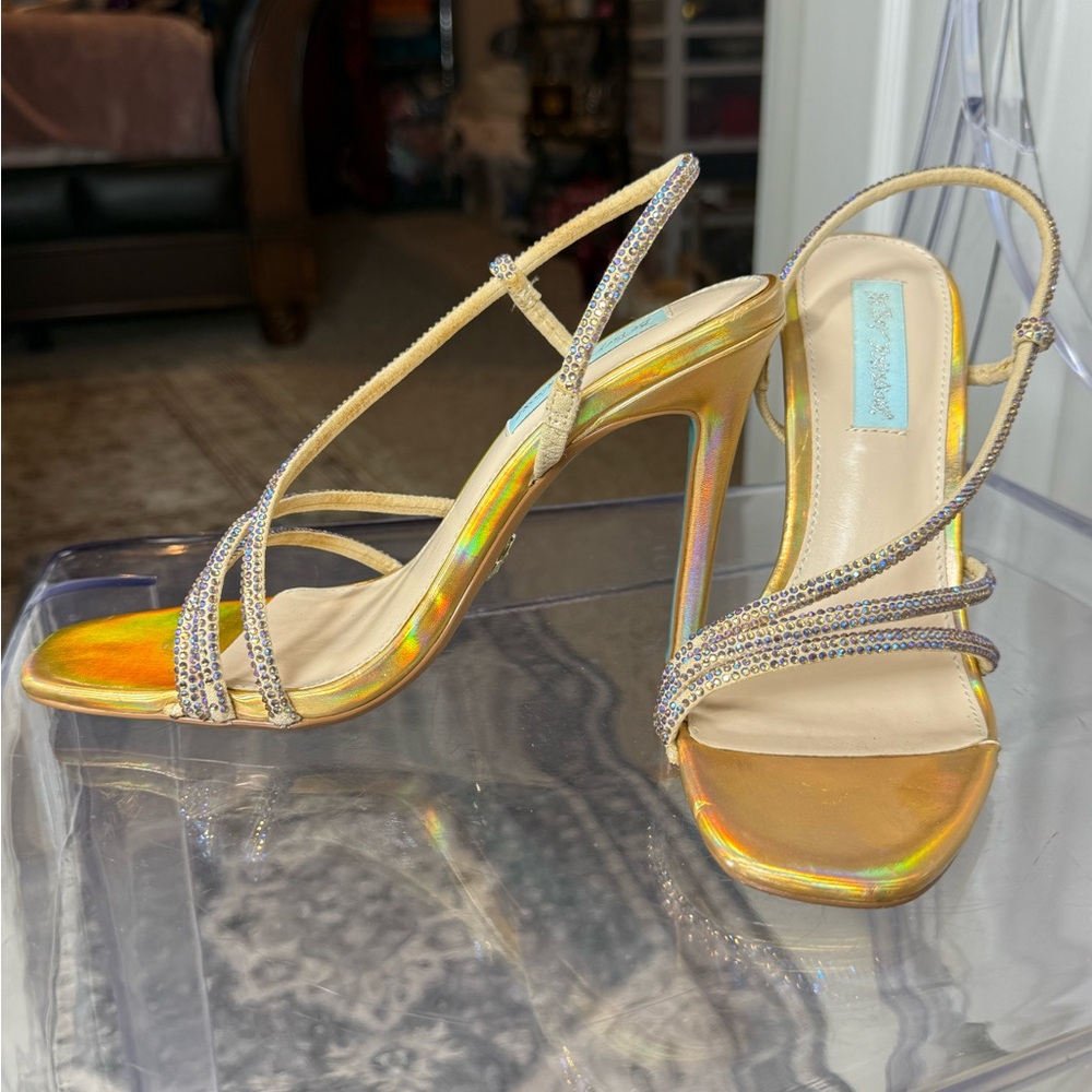 Betsey Johnson Gold Iridescent Strappy Heels - Picture 4 of 10